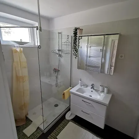 Forras 2 Apartment Balatonfured