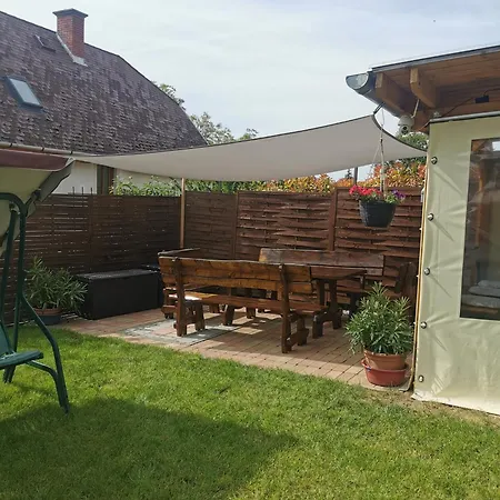 Forras 2 Apartment Balatonfured