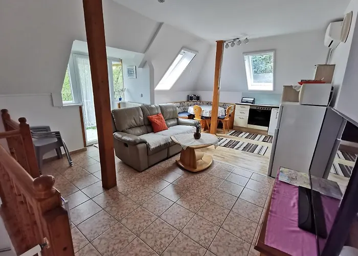 Apartament Forras 2 *